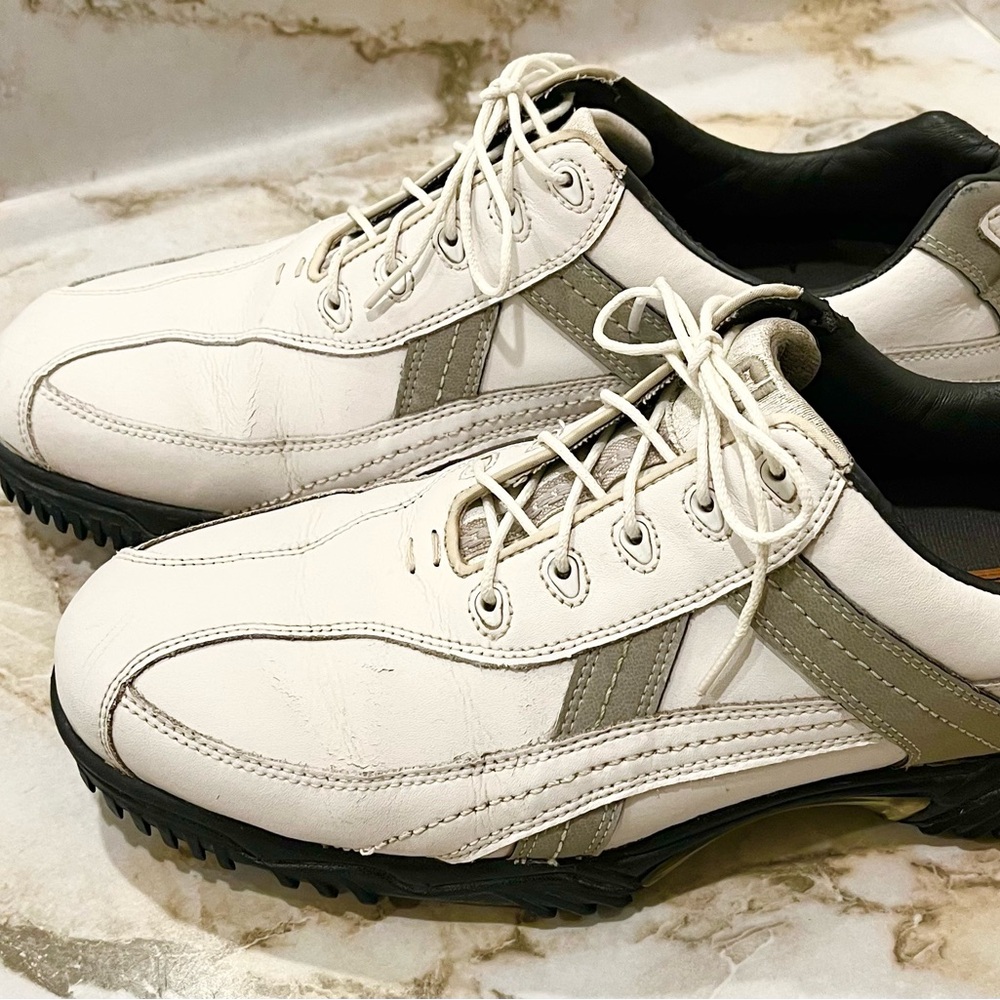 FootJoy FJ Size 9.5M Men's Golf Shoes White Grey Contour Series